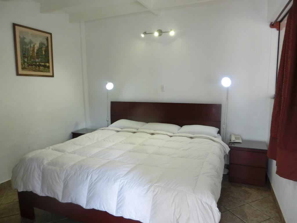 Hotel Miraflores Lodge Lima Rum bild