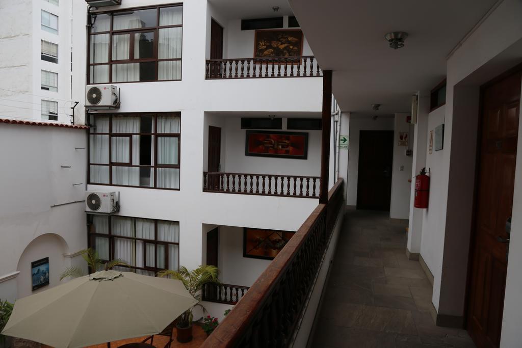 Hotel Miraflores Lodge Lima Exteriör bild